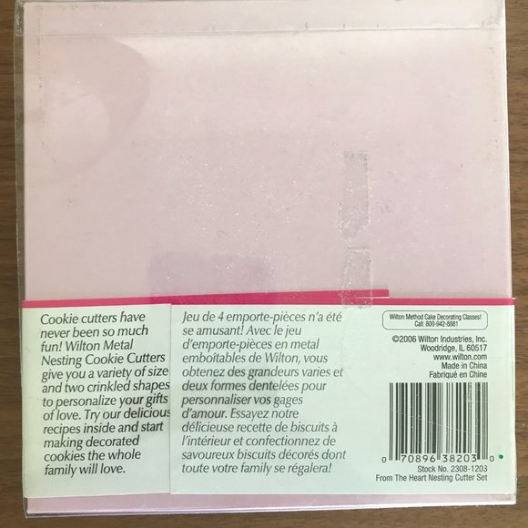 Wilton | NEW! 4 Piece Heart Cookie Cutter Set - Picture 2 of 2
